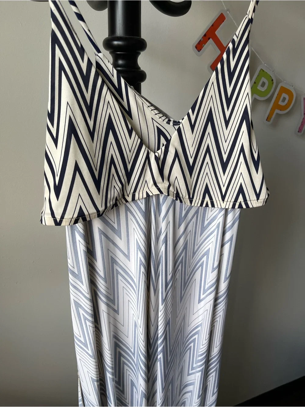 TBAGS LOS ANGELES Chevron Zigzag Pattern V Neckline Spaghetti Straps Maxi Dress